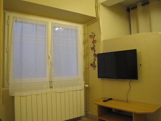 Maison De Village Dans Une Rue Calme Акс-ле-Терм Екстериор снимка